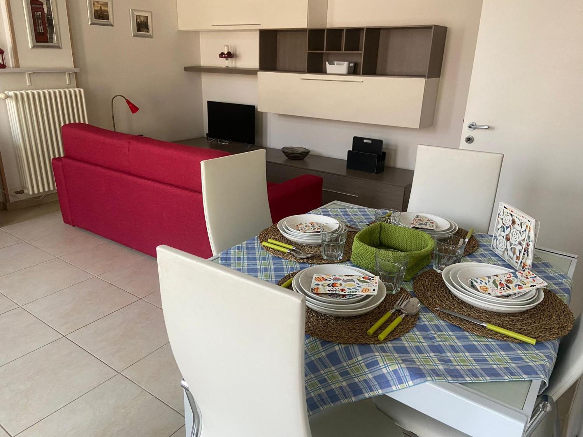 Pm 13A Via Tenente Devenuto Guest House Giovinazzo Eksteriør billede